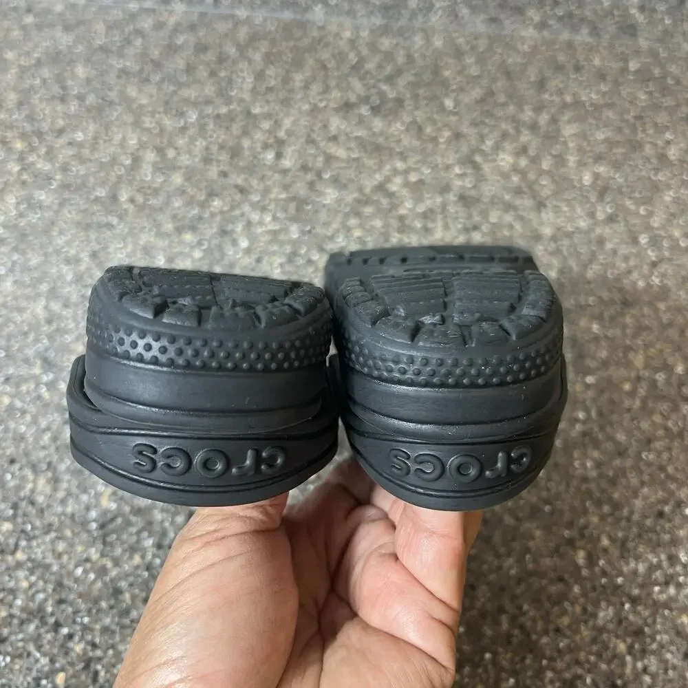 Crocs Iconic Comfort Toddler Little Kids Size 6 Black Clogs Mules Slip On Casual